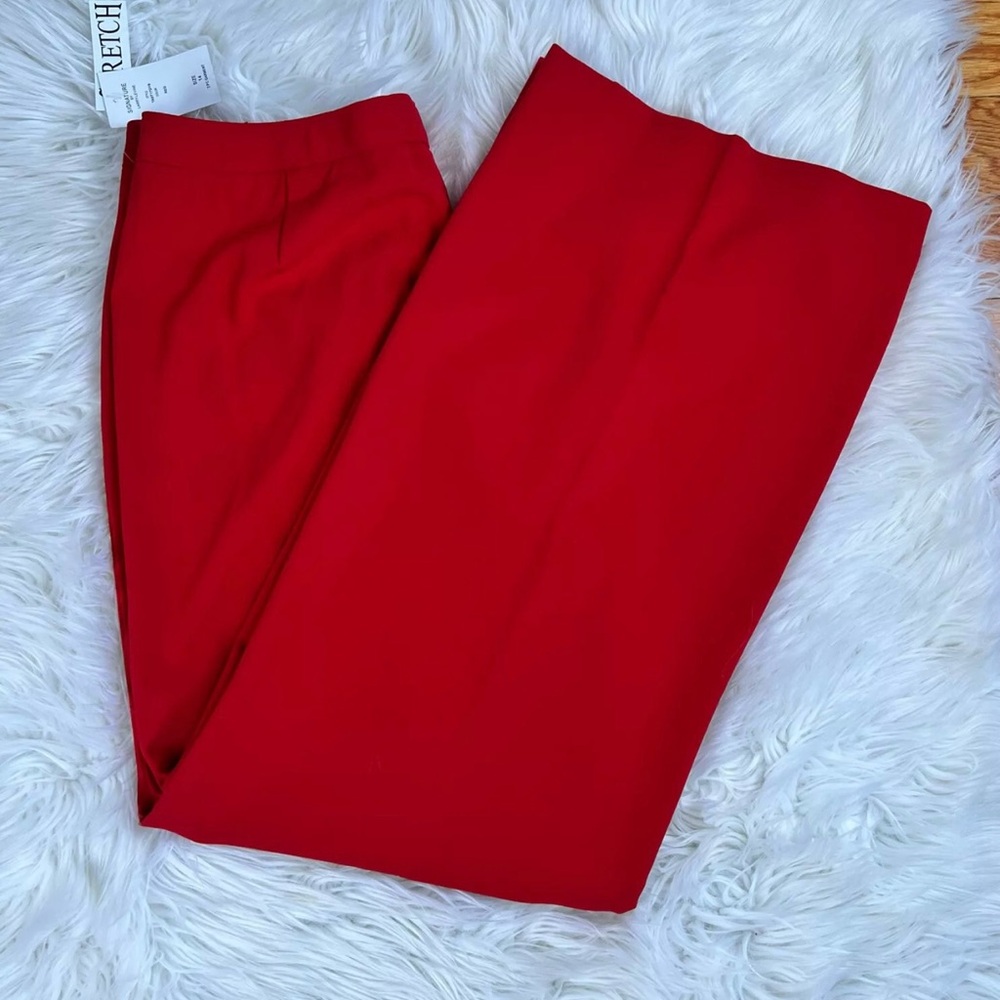 Larry Levine Polyester Rayon Spandex Pant Suit Red Belted Wide Leg 2PC Needles - Picture 8 of 9